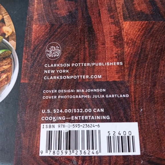 Hardcover Book ..."Boards and Spreads", plus Simply Southern Wood Spreaders, NWT - Picture 5 of 9